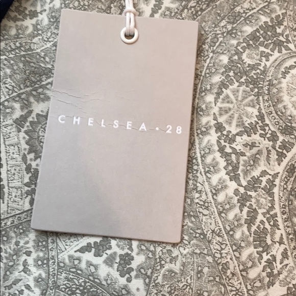 Blouse - Picture 5 of 8